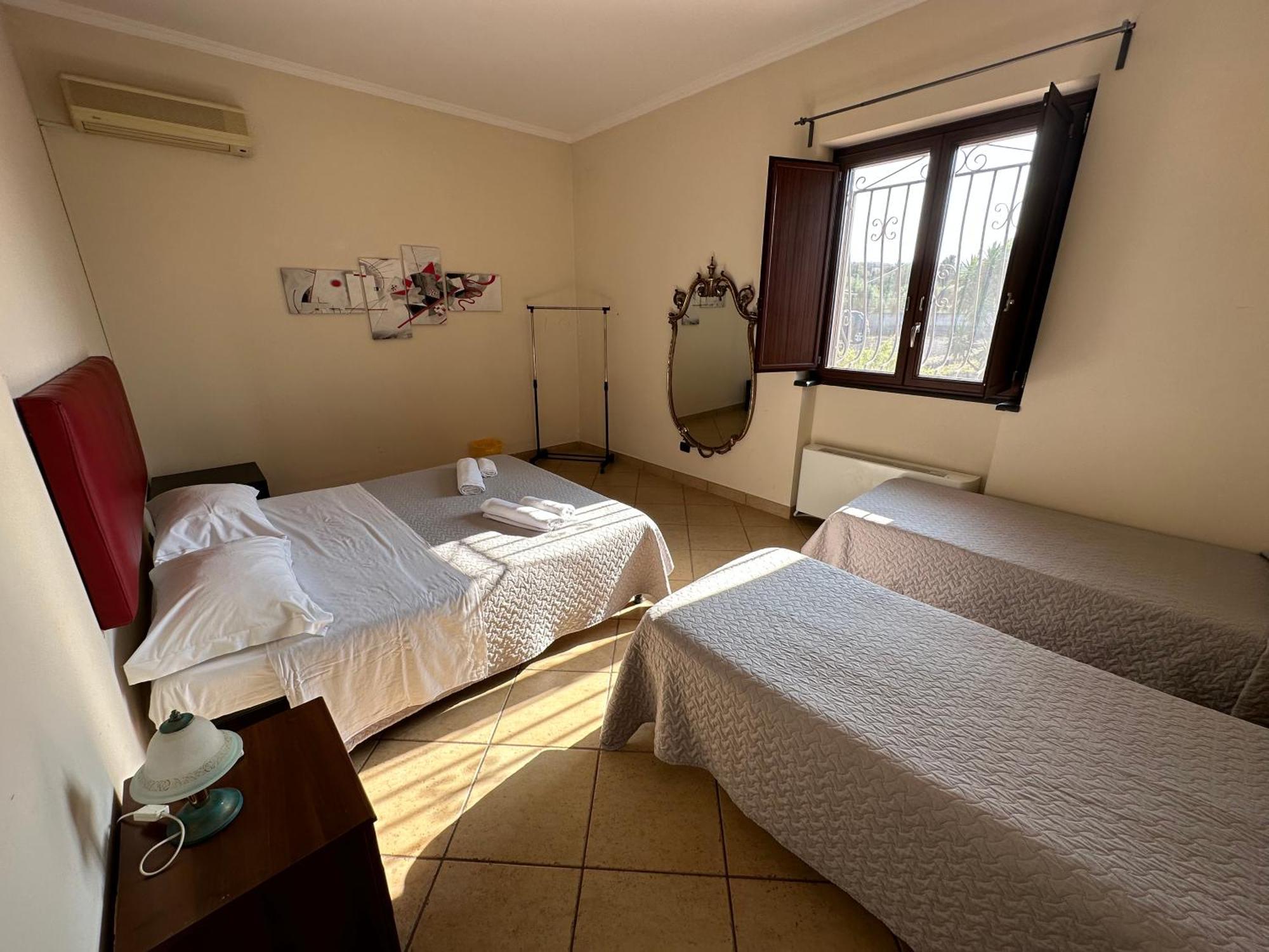Ranch Simeto Hotel Paterno  Ruang foto
